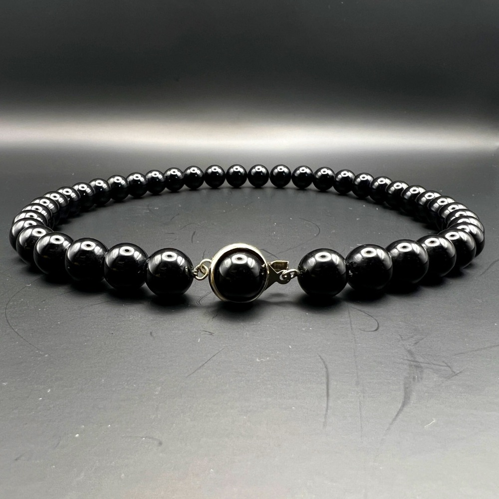 Elegant Glossy Onyx Beads Necklace – 17” | Protection & Strength | Box Clasp